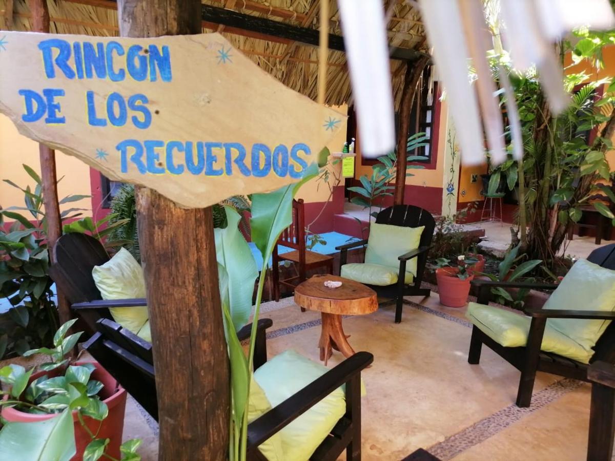 Hotel La Cabana Puerto Ángel エクステリア 写真