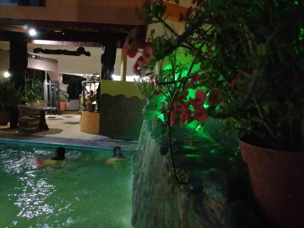 Hotel La Cabana Puerto Ángel エクステリア 写真