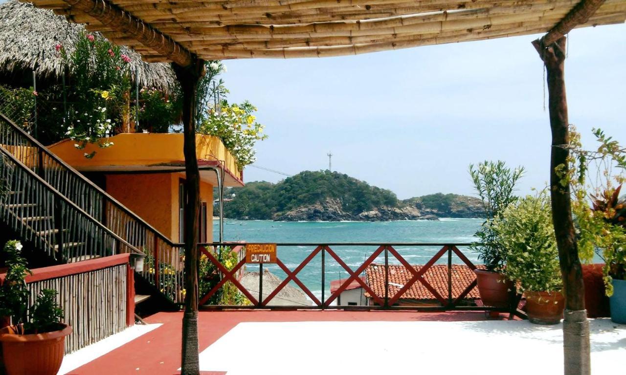 Hotel La Cabana Puerto Ángel エクステリア 写真