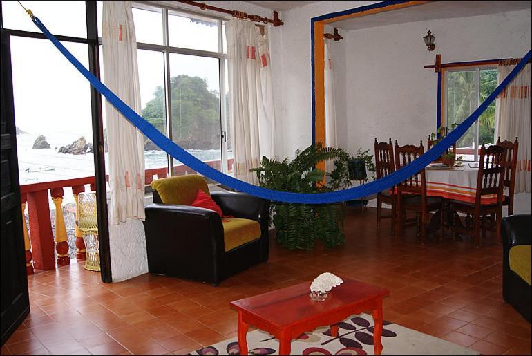 Hotel La Cabana Puerto Ángel エクステリア 写真